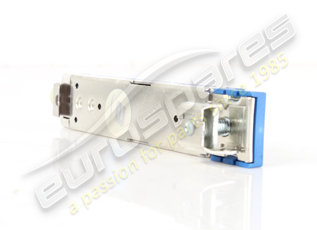 AMPLIFICADOR DE ANTENA USADO LAMBORGHINI AM/FM/DAB RDW/NAR. NÚMERO DE PIEZA 4M8035225M (4) amplificador de antena usado lamborghini am/fm/dab rdw/nar. número de pieza 4m8035225m (4)