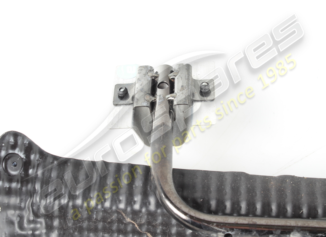 elemento de soporte usado porsche. número de pieza 9gt807382 (3)