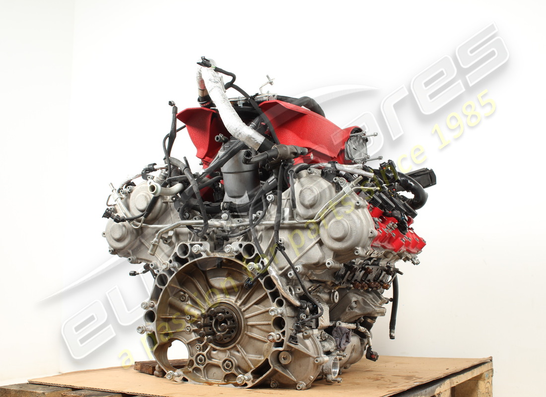 MOTOR Ferrari 488 USADO. NÚMERO DE PARTE 985000235 (1)
