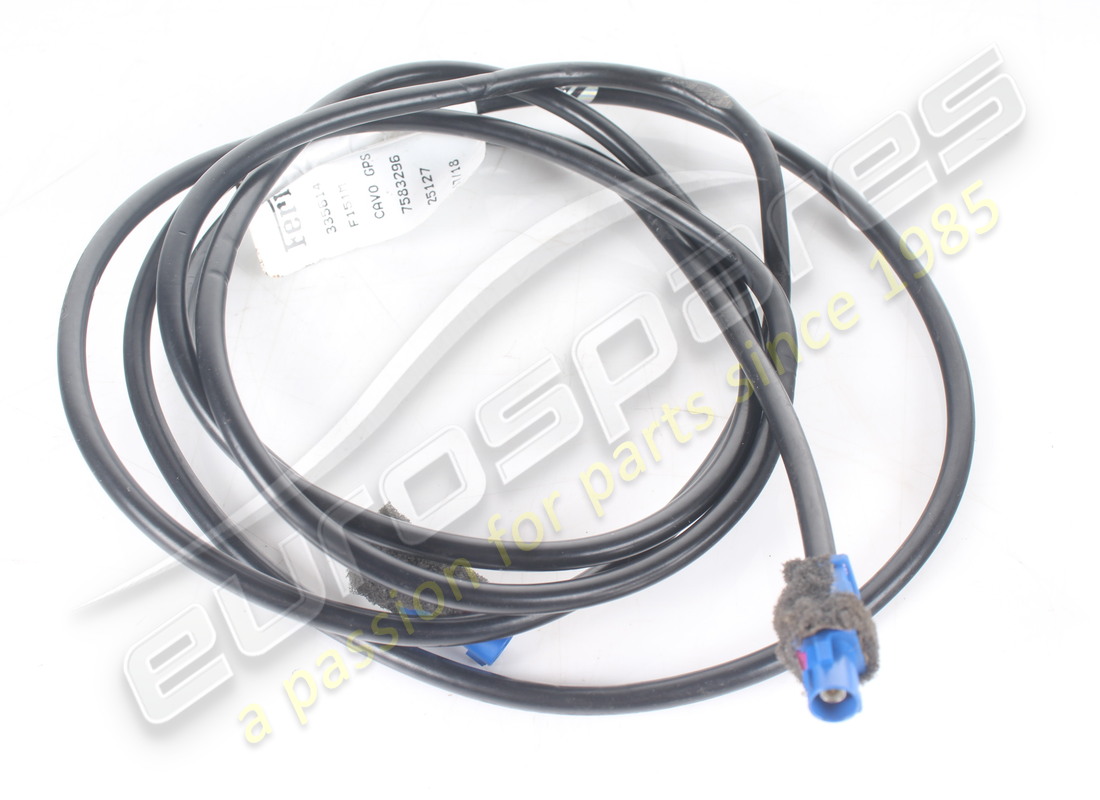 CABLE DE EXTENSIÓN DE ANTENA GPS USADO Ferrari. NÚMERO DE PIEZA 335614 (1)