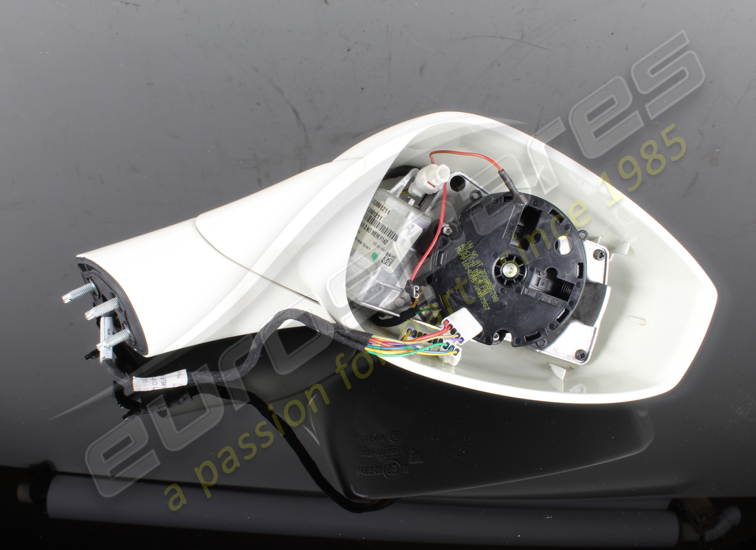 USADO Ferrari ESPEJO TRASERO EXTERIOR DERECHO OPT. NÚMERO DE PIEZA 82909910 (1)