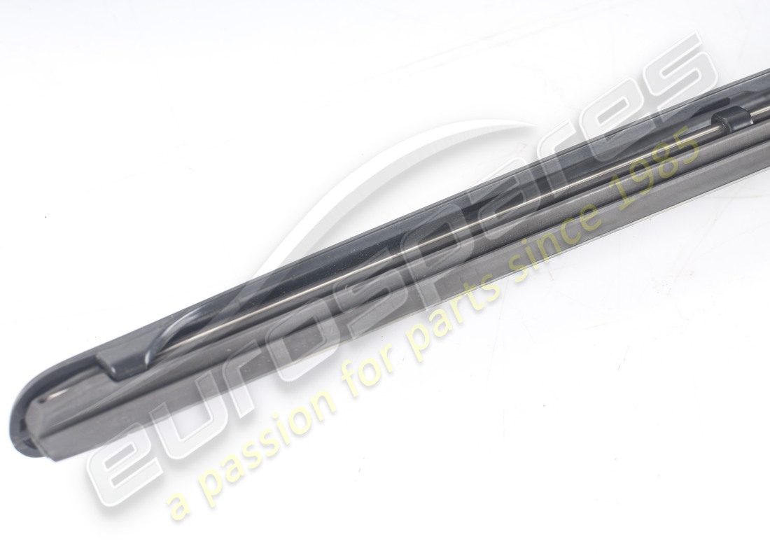 LIMPIAPARABRISAS LADO DEL CONDUCTOR USADO FERRARI. NÚMERO DE PIEZA 83994400 (3) limpiaparabrisas lado del conductor usado ferrari. número de pieza 83994400 (3)