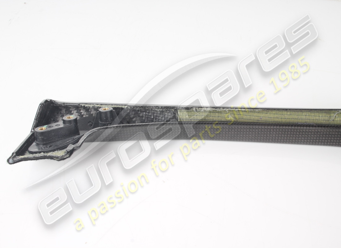 usado ferrari mobiletto ant. sup.sx carbono. número de pieza 765883 (5)