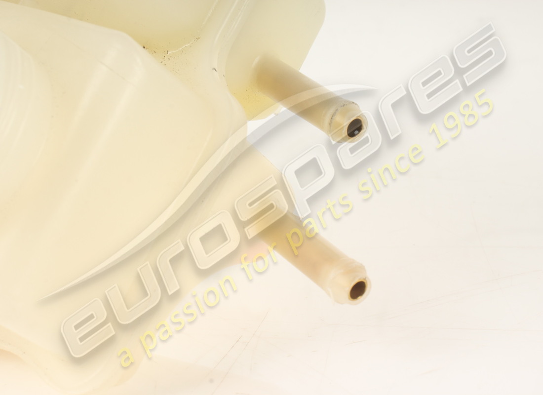 usado ferrari serbatoio a tre vani. número de parte 748152 (2)