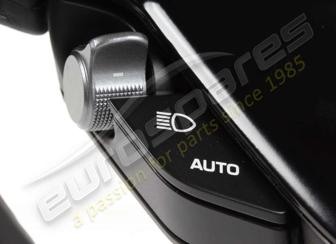 usado ferrari volante híbrido carb+led+sosp. completo. número de pieza 808201 (6)
