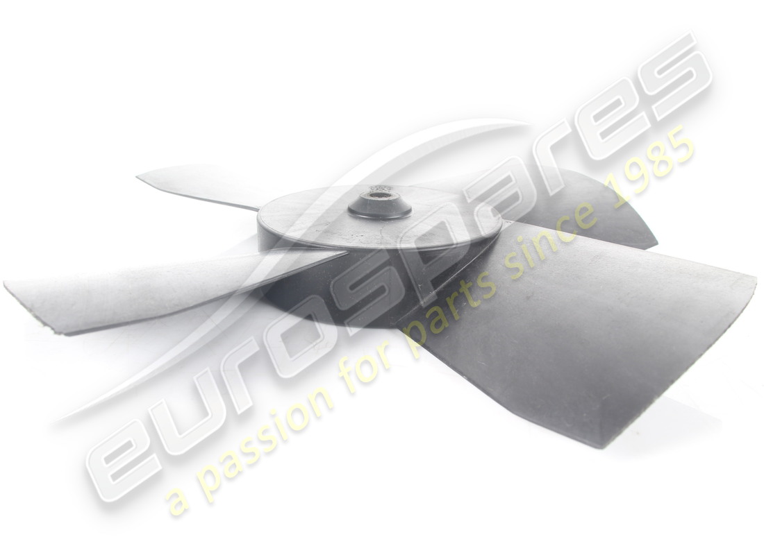 HOJA DE VENTILADOR FERRARI USADA. NÚMERO DE PARTE 62441100 (2) hoja de ventilador ferrari usada. número de parte 62441100 (2)