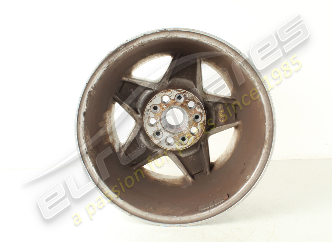 USADA FERRARI RUEDA DE CARRETERA DELANTERA 3.2 MQV. NÚMERO DE PARTE 127465 (4) usada ferrari rueda de carretera delantera 3.2 mqv. número de parte 127465 (4)