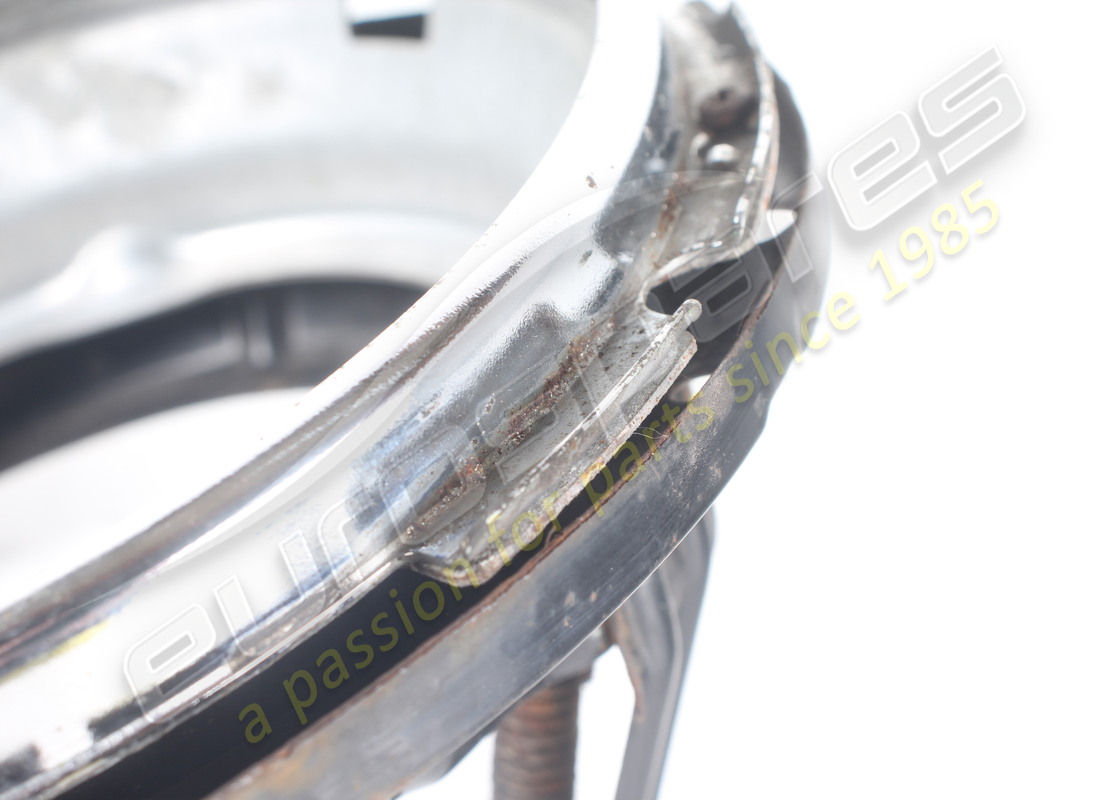 recipiente para faro delantero usado ferrari. número de pieza 60154804 (3)