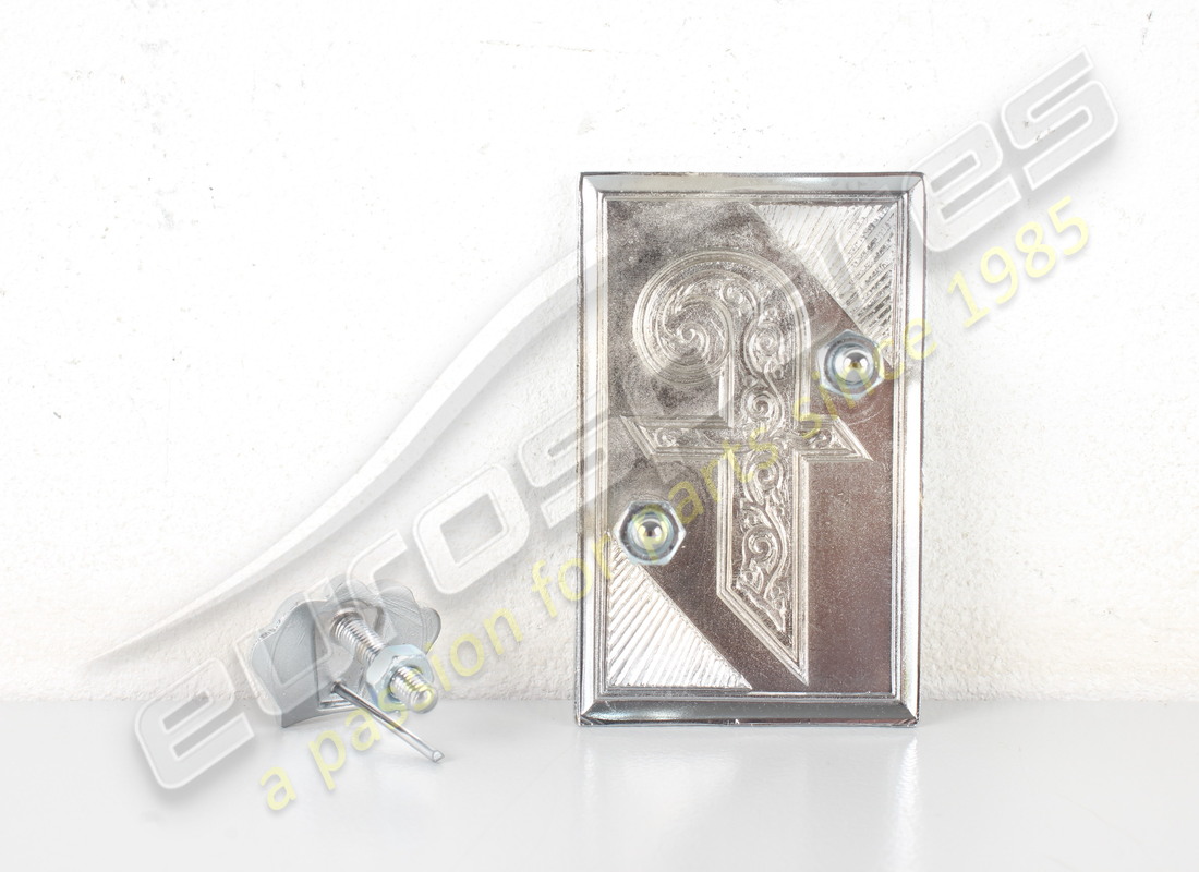 nueva insignia pininfarina eurospares con motivo de corona. número de pieza 2394432402 (4)