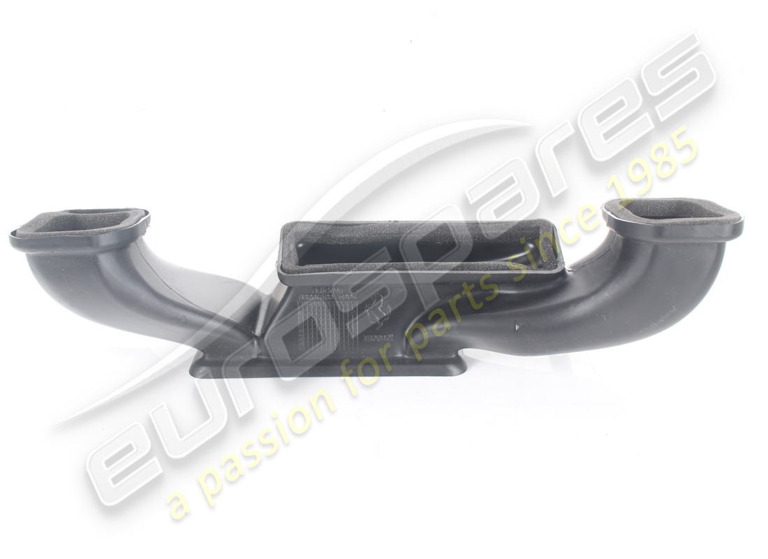 CONDUCTO CENTRAL Ferrari USADO. NÚMERO DE PARTE 88201500 (1)