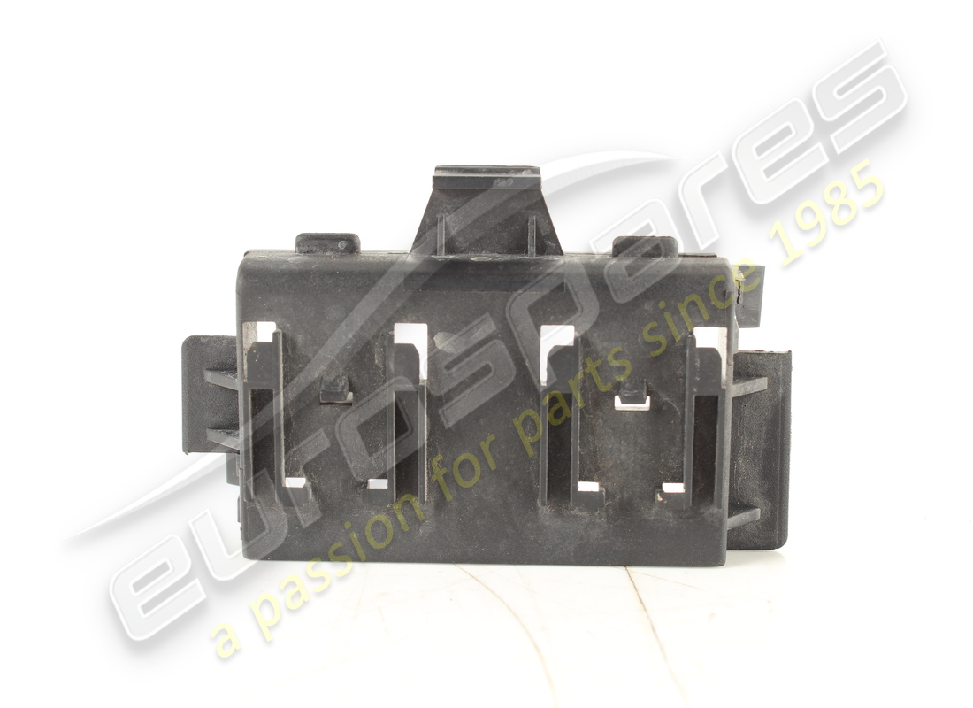 FUNDA Maserati USADA . NÚMERO DE PARTE 60616507 (1)