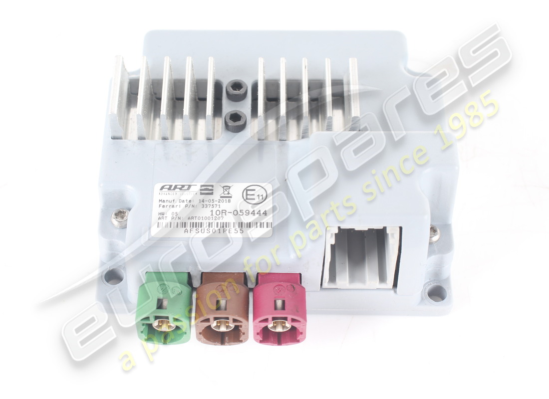 DIVISOR USB FERRARI USADO. NÚMERO DE PARTE 337571 (2) divisor usb ferrari usado. número de parte 337571 (2)