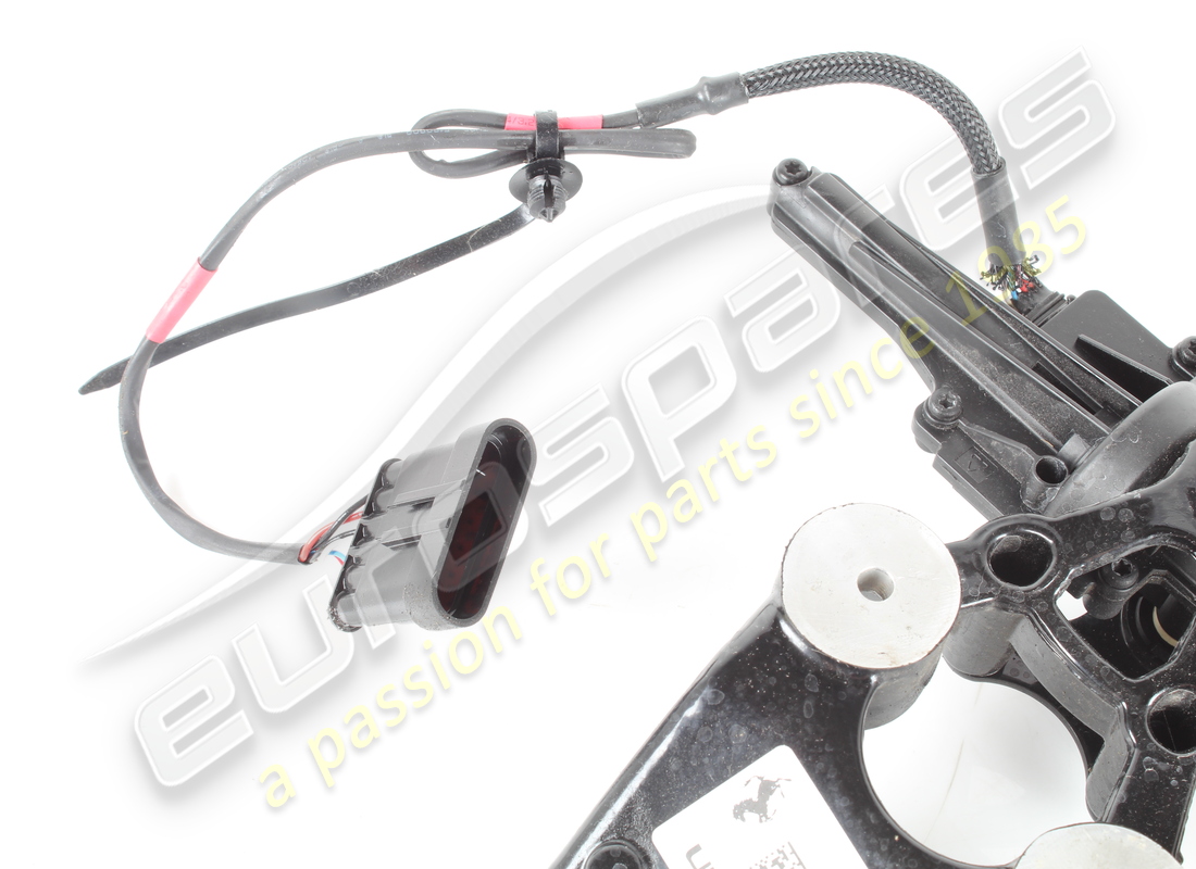 USADO FERRARI F171 - CINEMATISMO COMPLETO ALA D. NÚMERO DE PIEZA 793804 (6) usado ferrari f171 - cinematismo completo ala d. número de pieza 793804 (6)