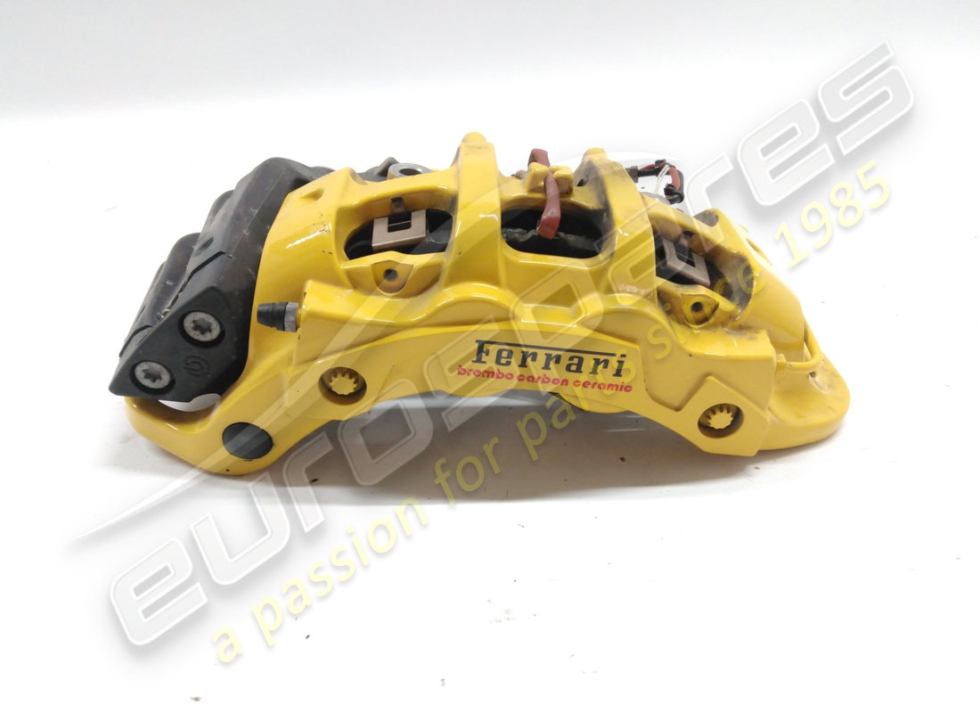 USADO Ferrari PINZA COMPLETA DE CARBONO CERÁMICA POST.DX GIAL. NÚMERO DE PIEZA 776940 (1)