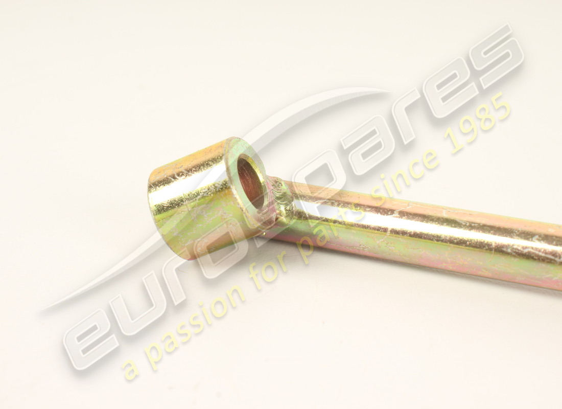soporte trasero del alternador nuevo ferrari. número de pieza 141027 (3)