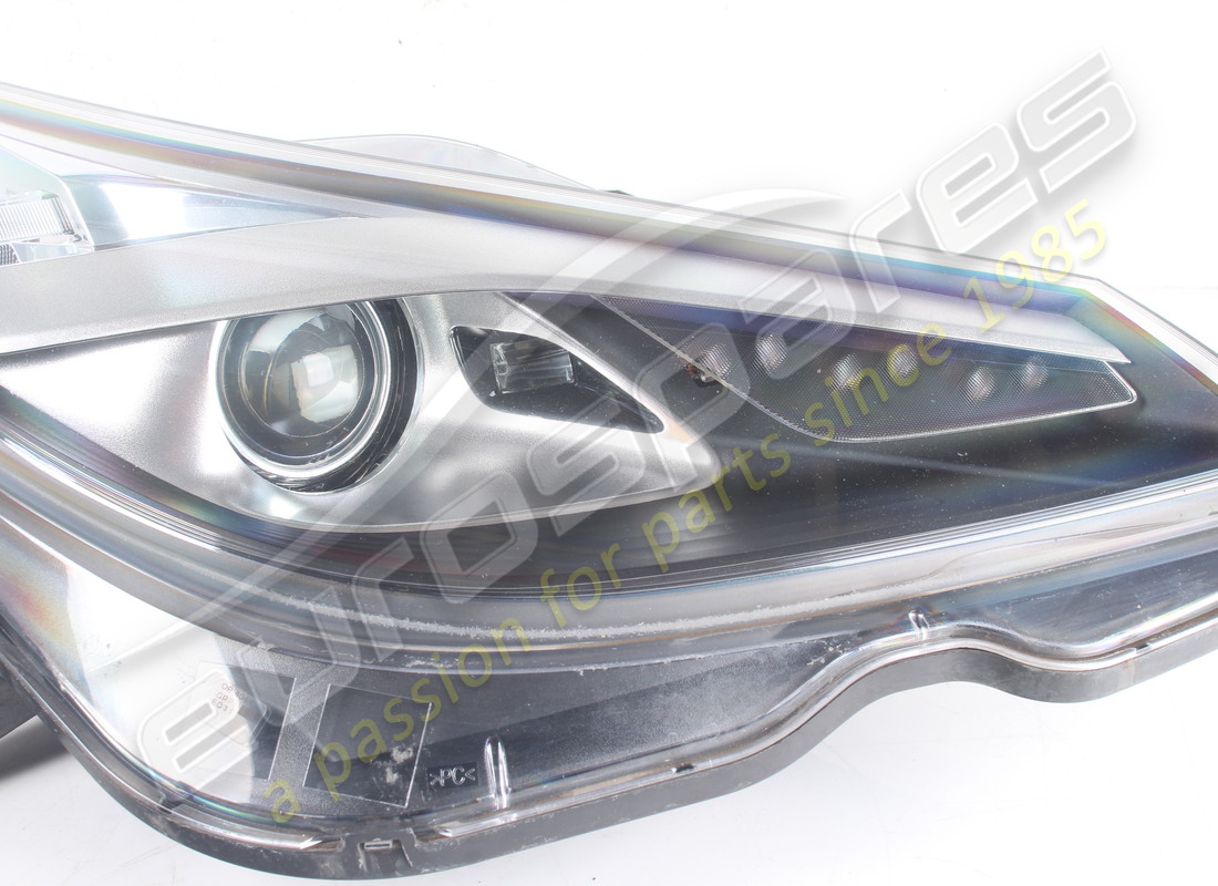 FARO BI-XENÓN DERECHO USADO FERRARI AFS. NÚMERO DE PIEZA 329982 (3) faro bi-xenón derecho usado ferrari afs. número de pieza 329982 (3)