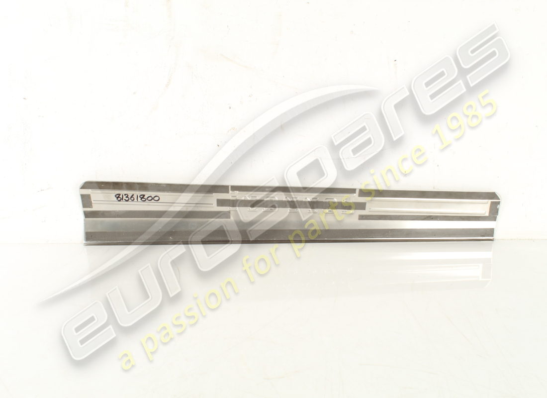 PLACA DE ROCKET DERECHA FERRARI USADA. NÚMERO DE PARTE 81361800 (4) placa de rocket derecha ferrari usada. número de parte 81361800 (4)