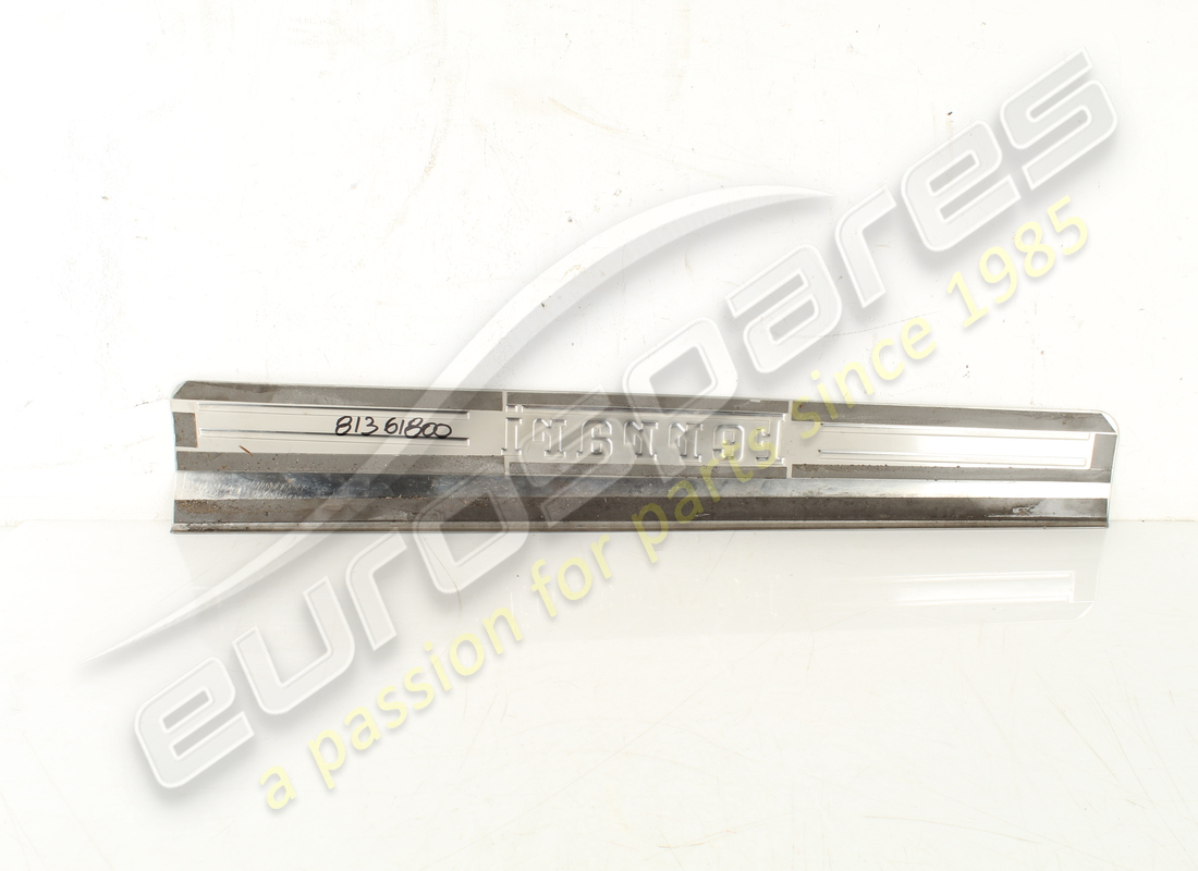 PLACA DE ROCKET DERECHA FERRARI USADA. NÚMERO DE PARTE 81361800 (2) placa de rocket derecha ferrari usada. número de parte 81361800 (2)