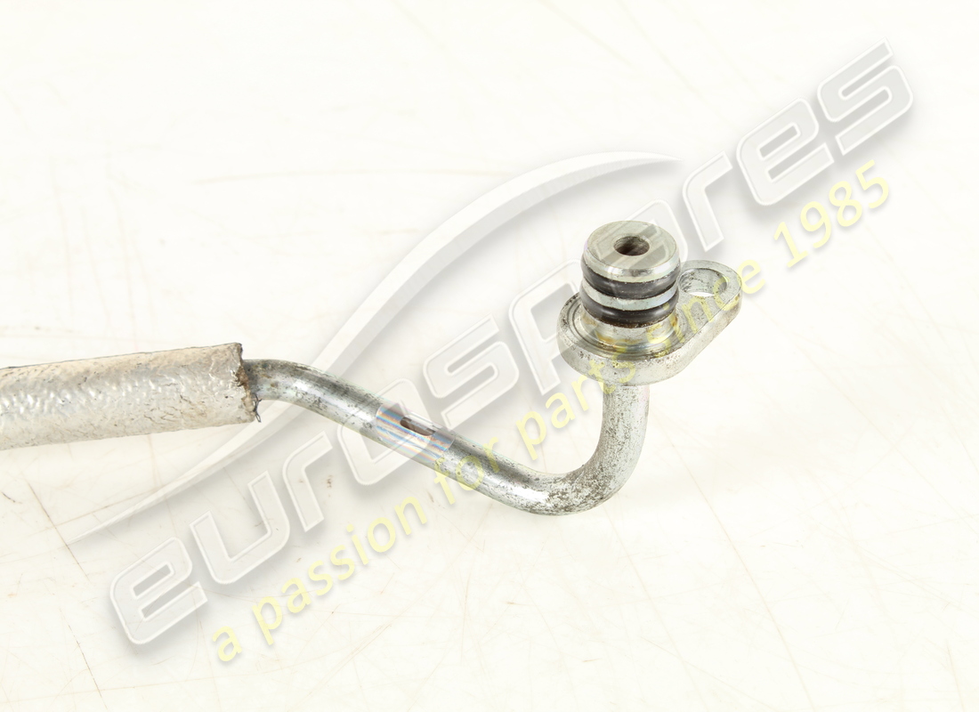 tubería de entrega de agua ferrari usada a rh tu. número de parte 322814 (2)