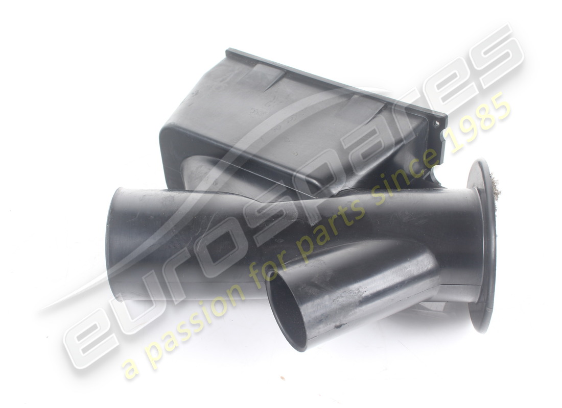 UTILIZADO MASERATI CONDOTTO AREAZIONE DESPUÉS.DX. NÚMERO DE PARTE 375590110 (3) utilizado maserati condotto areazione después.dx. número de parte 375590110 (3)