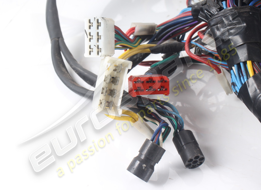 FERRARI CABLES DEL TABLERO USADOS. NÚMERO DE PARTE 61885800 (3) ferrari cables del tablero usados. número de parte 61885800 (3)