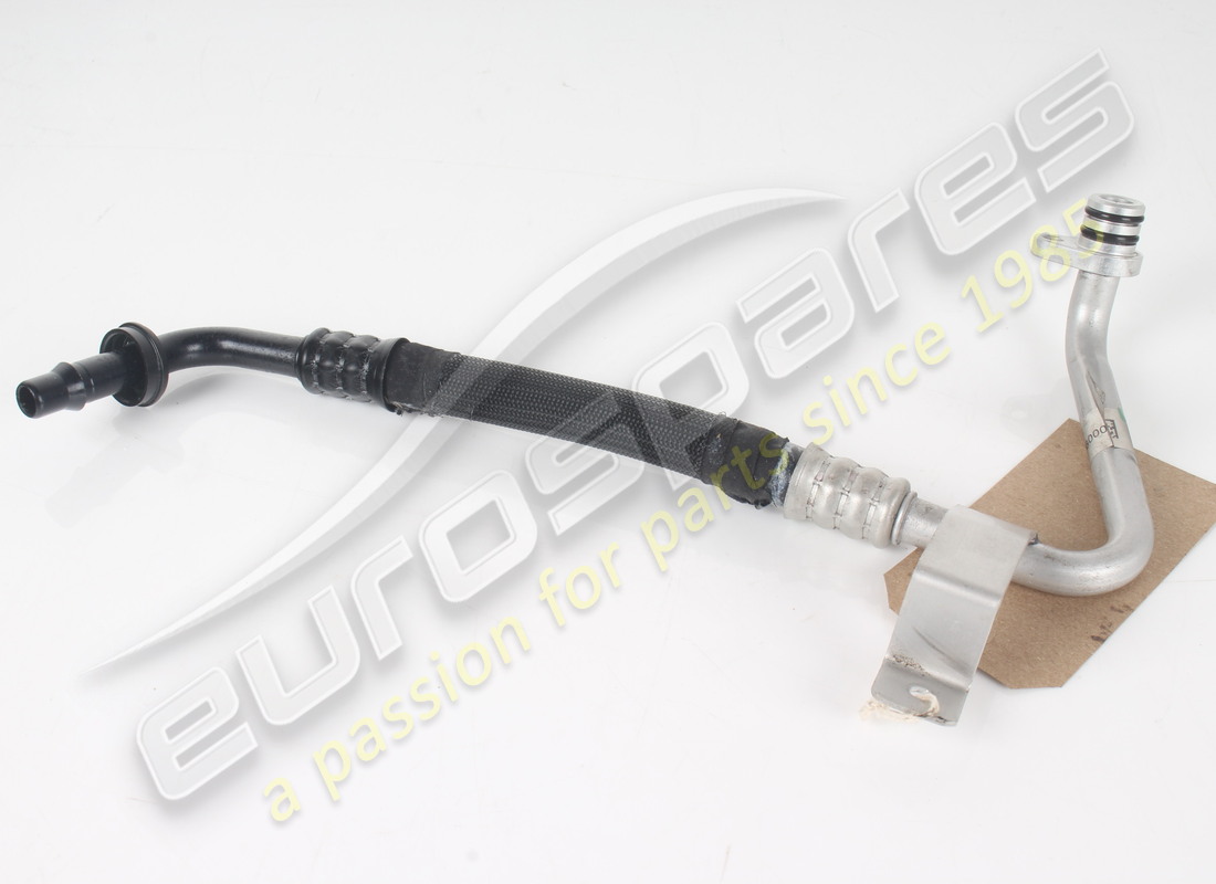 TUBO DE SALIDA DE RADIADOR USADO Ferrari. NÚMERO DE PIEZA 909762 (1)