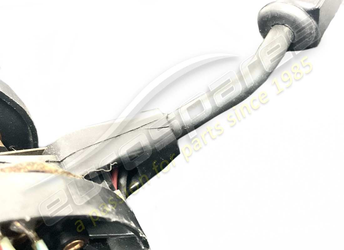 interruptor de columna ferrari dañado. número de parte 61838400 (5)
