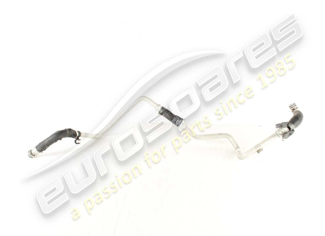 TUBERÍA DE ENTREGA DE AGUA Ferrari USADA. NÚMERO DE PARTE 330917 (1)