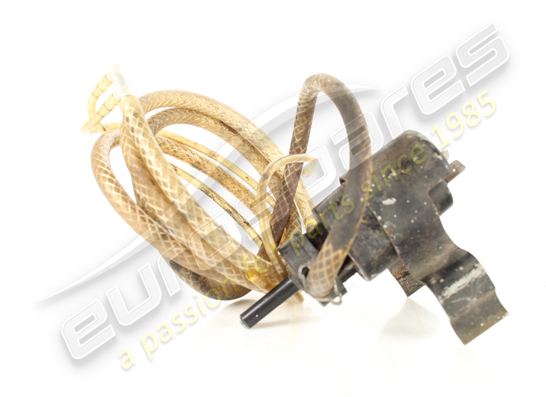 BOMBA Ferrari USADA. NÚMERO DE PARTE 61535400 (1)