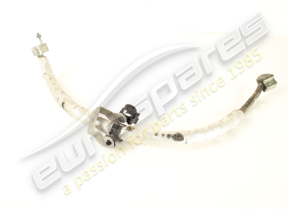 USED FERRARI PIPE FROM COMPRESSOR TO DISC . PART NUMBER 268369 (1)