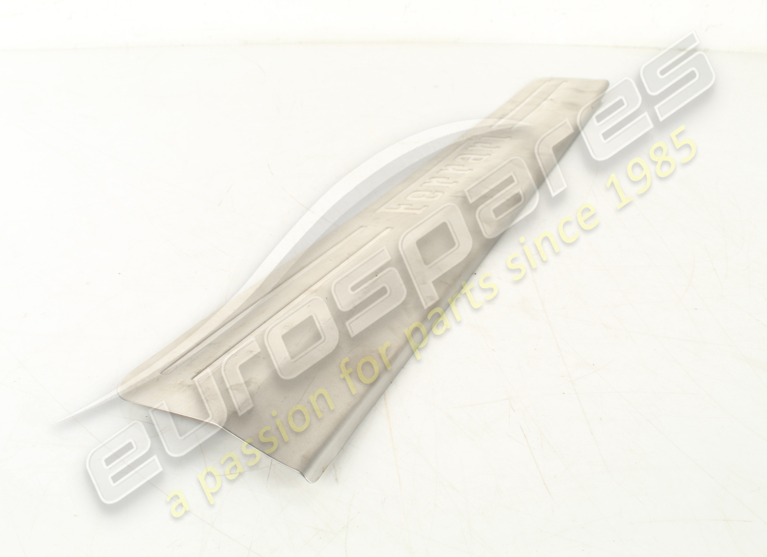 PLACA DE RACOR IZQUIERDA FERRARI USADA. NÚMERO DE PARTE 81362300 (4) placa de racor izquierda ferrari usada. número de parte 81362300 (4)