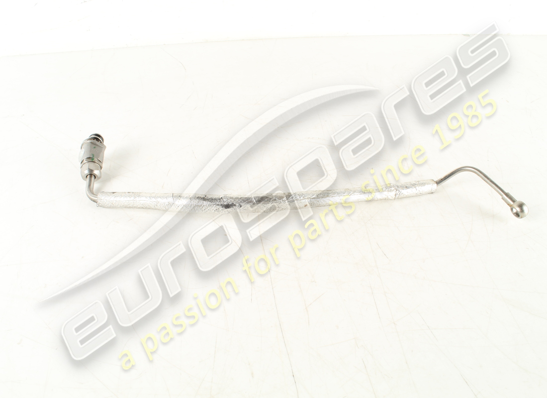 TUBO DE ENTREGA DE ACEITE Ferrari USADO A LA TURBINA DERECHA. NÚMERO DE PARTE 337130 (1)