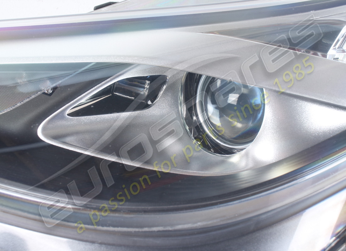 FARO BI-XENÓN IZQUIERDO USADO FERRARI AFS. NÚMERO DE PIEZA 329981 (2) faro bi-xenón izquierdo usado ferrari afs. número de pieza 329981 (2)