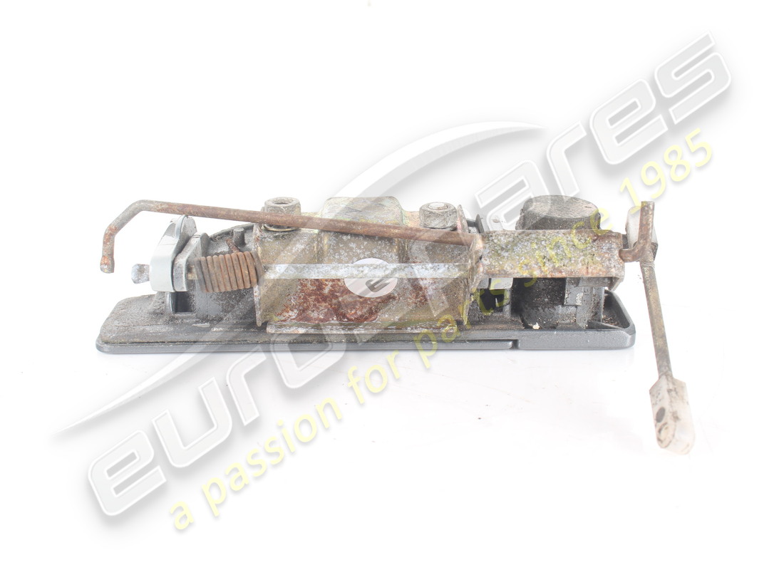 CUERPO DE BLOQUEO DE DIRECCIÓN USADO MASERATI. NÚMERO DE PIEZA 373400001 (5) cuerpo de bloqueo de dirección usado maserati. número de pieza 373400001 (5)