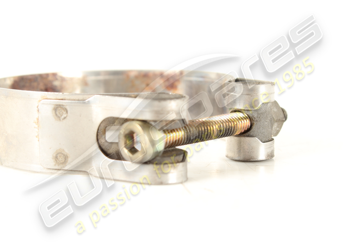 abrazadera usada maserati para acumulador de aceite. número de pieza 190162 (2)