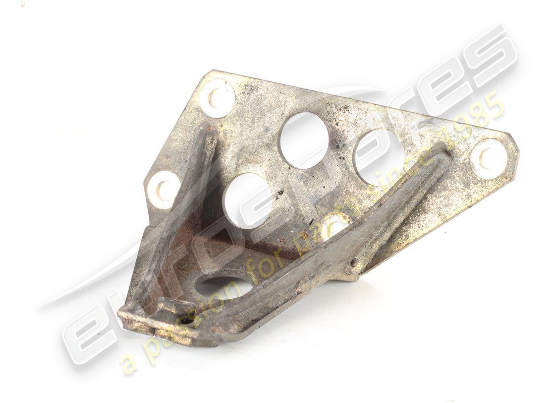 USADO Maserati SOPORTE DERECHO DE SOPORTE DE MOTOR. NÚMERO DE PIEZA 384200104 (1)