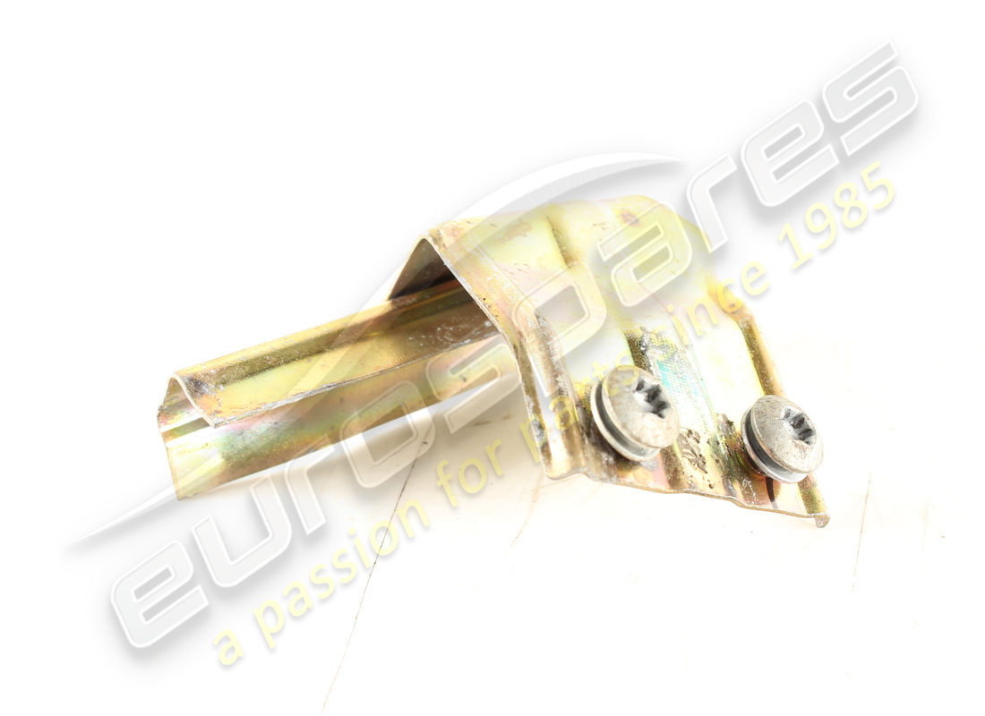 guía de vidrio trasero izquierdo maserati usada. número de parte 67271500 (2)