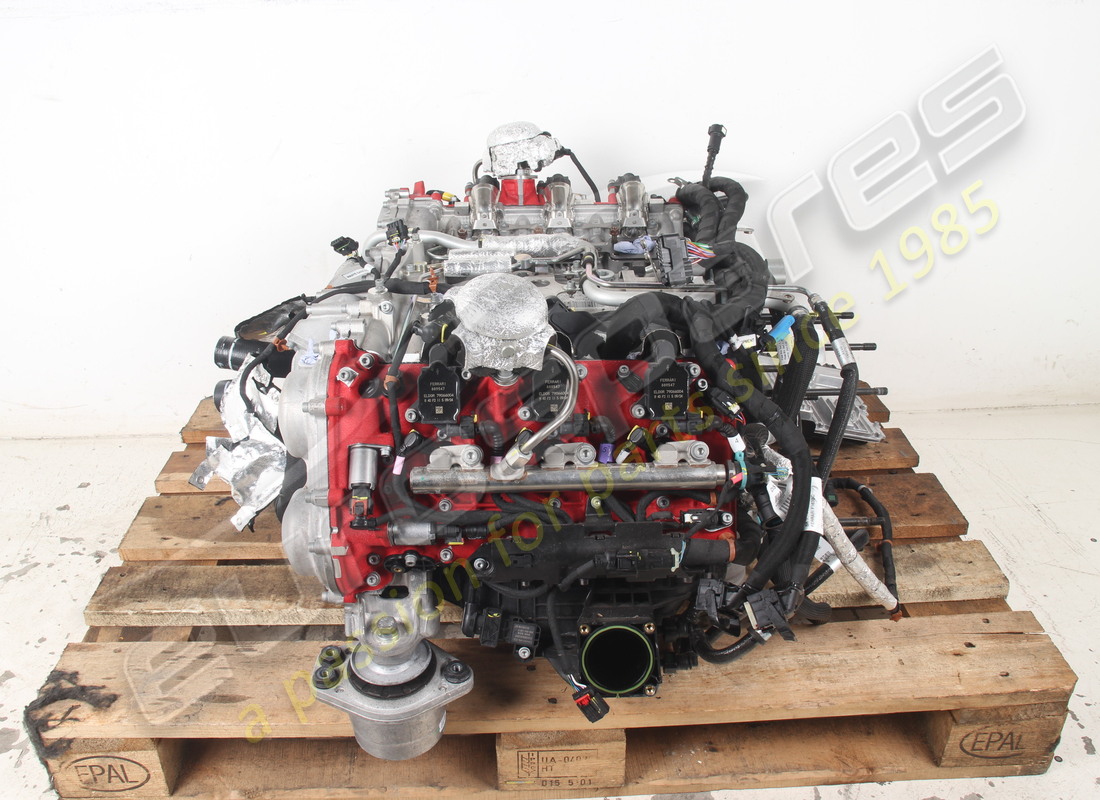MOTOR Ferrari 296 USADO. NÚMERO DE PARTE 985000364 (1)