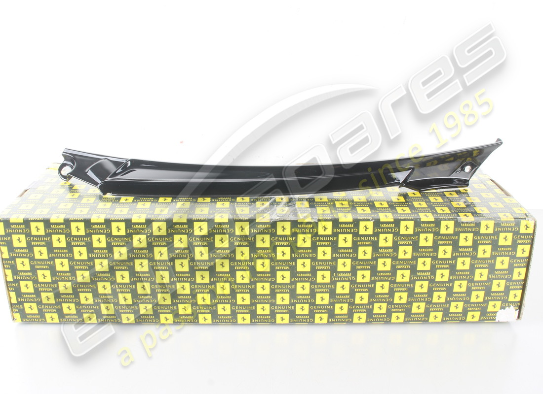 NUEVA EXTENSIÓN LATERAL IZQUIERDA FERRARI. NÚMERO DE PIEZA 85359700 (1) nueva extensión lateral izquierda ferrari. número de pieza 85359700 (1)