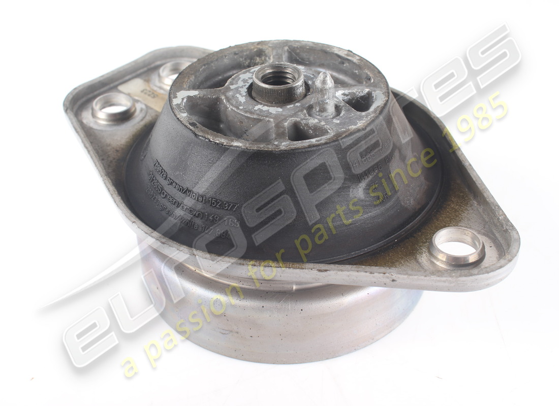 CASQUILLO DE GOMA USADO Ferrari. NÚMERO DE PIEZA 247141 (1)