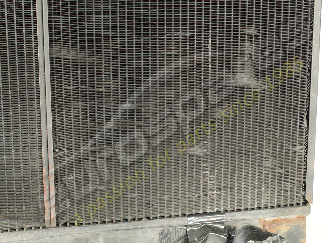 RADIADOR DE AGUA FERRARI USADO. NÚMERO DE PARTE 116287 (2) radiador de agua ferrari usado. número de parte 116287 (2)