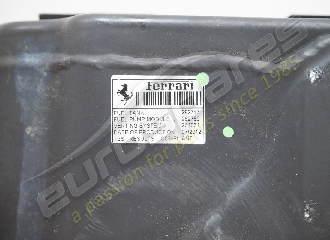tanque de combustible ferrari usado. número de parte 282718 (7)