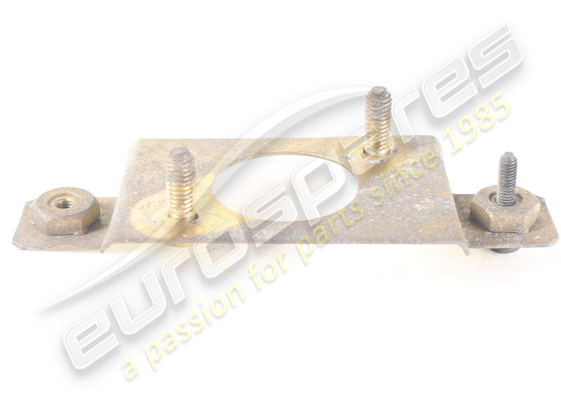 USED MASERATI BRACKET FOR TRUNK LOCK AS. PART NUMBER 384700127 (3) used maserati bracket for trunk lock as. part number 384700127 (3)