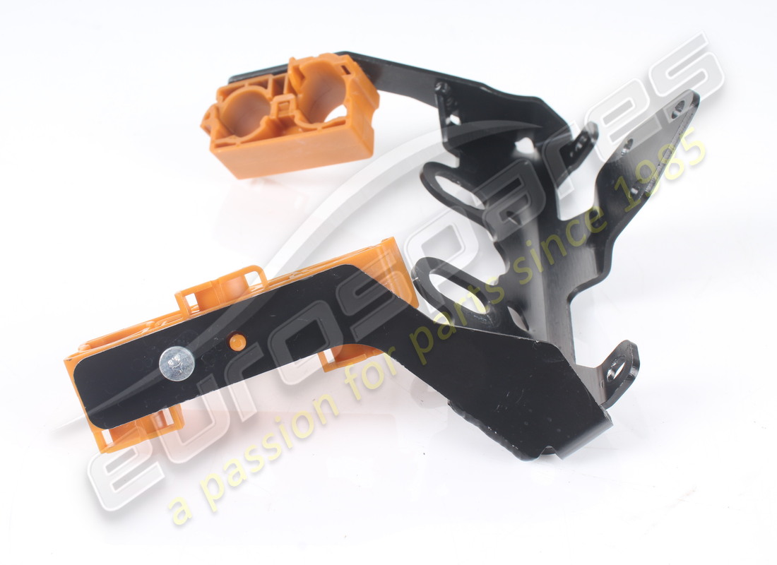 USADO FERRARI STAFFA SG. NÚMERO DE PIEZA 905806 (3) usado ferrari staffa sg. número de pieza 905806 (3)