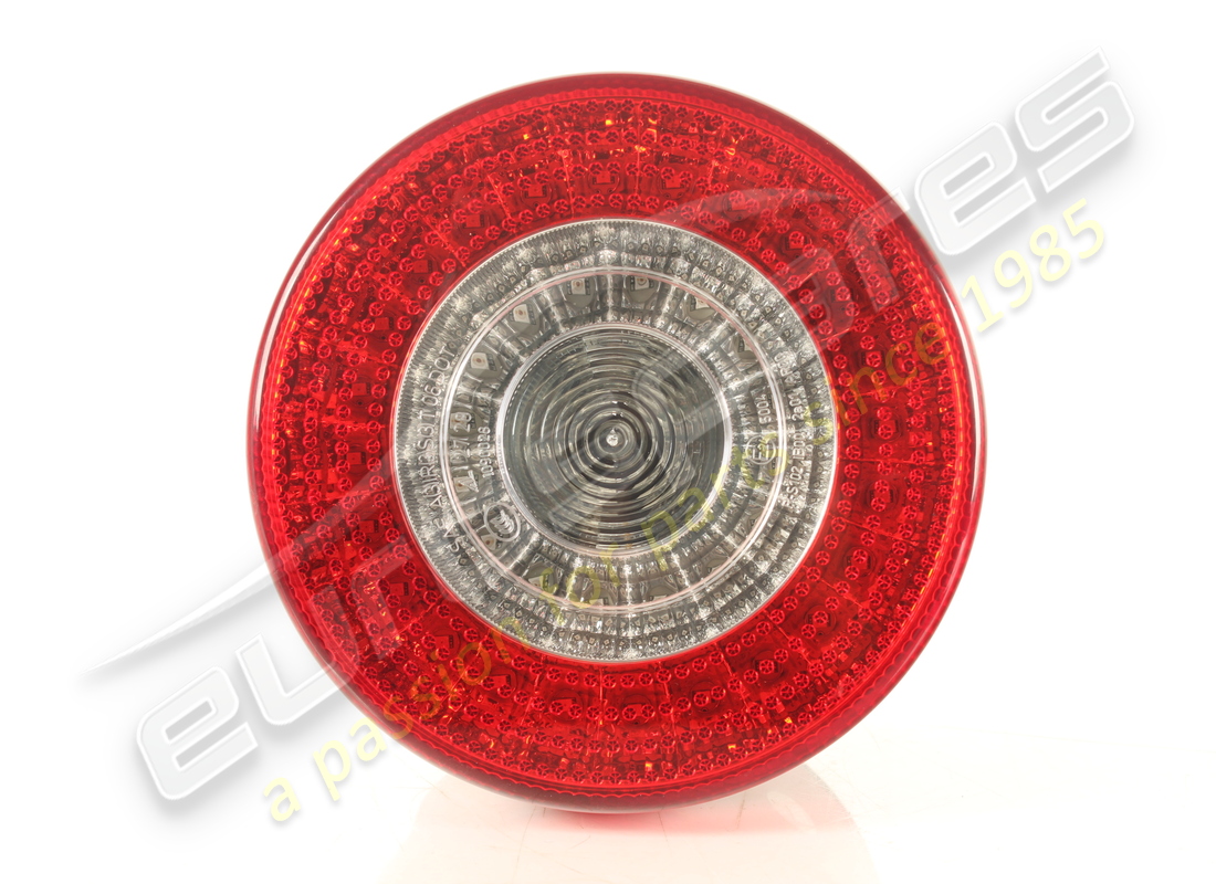 LUZ TRASERA DERECHA USADA Ferrari. NÚMERO DE PIEZA 269047 (1)