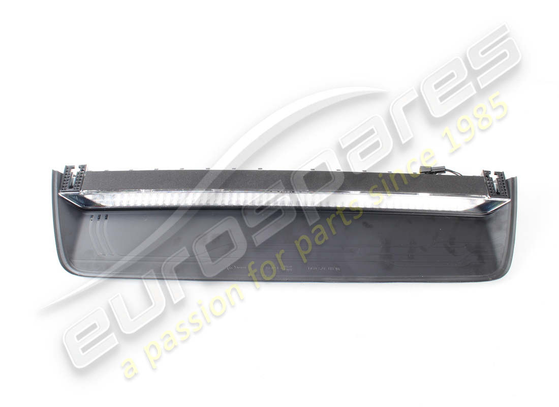 luz de freno nueva porsche. número de pieza 9j1945087e (1)