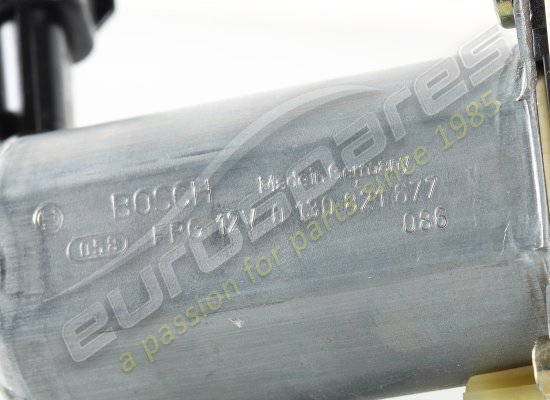 NEW FERRARI RH GLASS LIFTING MOTOR. PART NUMBER 65819600 (2) new ferrari rh glass lifting motor. part number 65819600 (2)