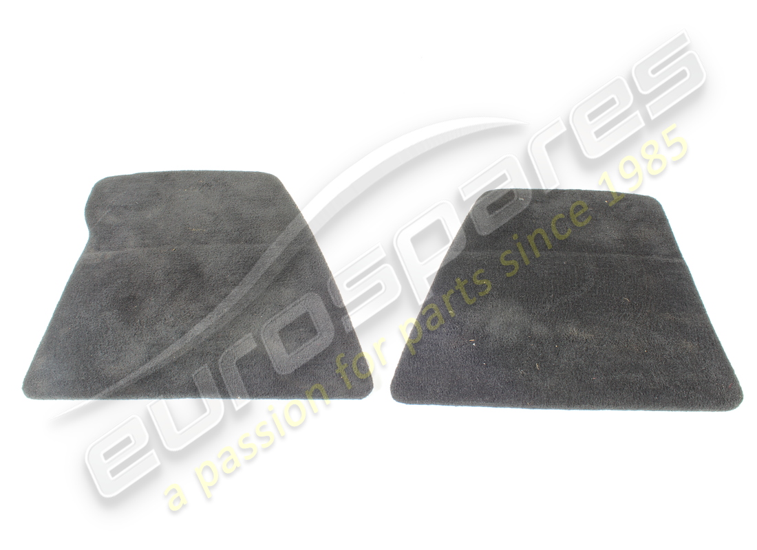 KIT DE ALFOMBRA DE PISO Ferrari USADO. NÚMERO DE PARTE 946024 (1) KIT DE ALFOMBRA DE PISO Ferrari USADO. NÚMERO DE PARTE 946024 (1)