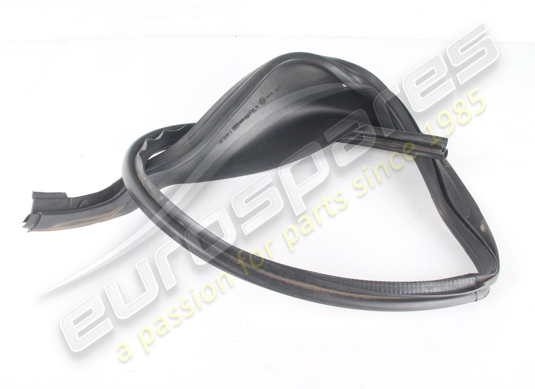 TAPA DEL COMPARTIMIENTO DEL MOTOR IZQUIERDA USADA FERRARI. NÚMERO DE PIEZA 88031300 (1) tapa del compartimiento del motor izquierda usada ferrari. número de pieza 88031300 (1)