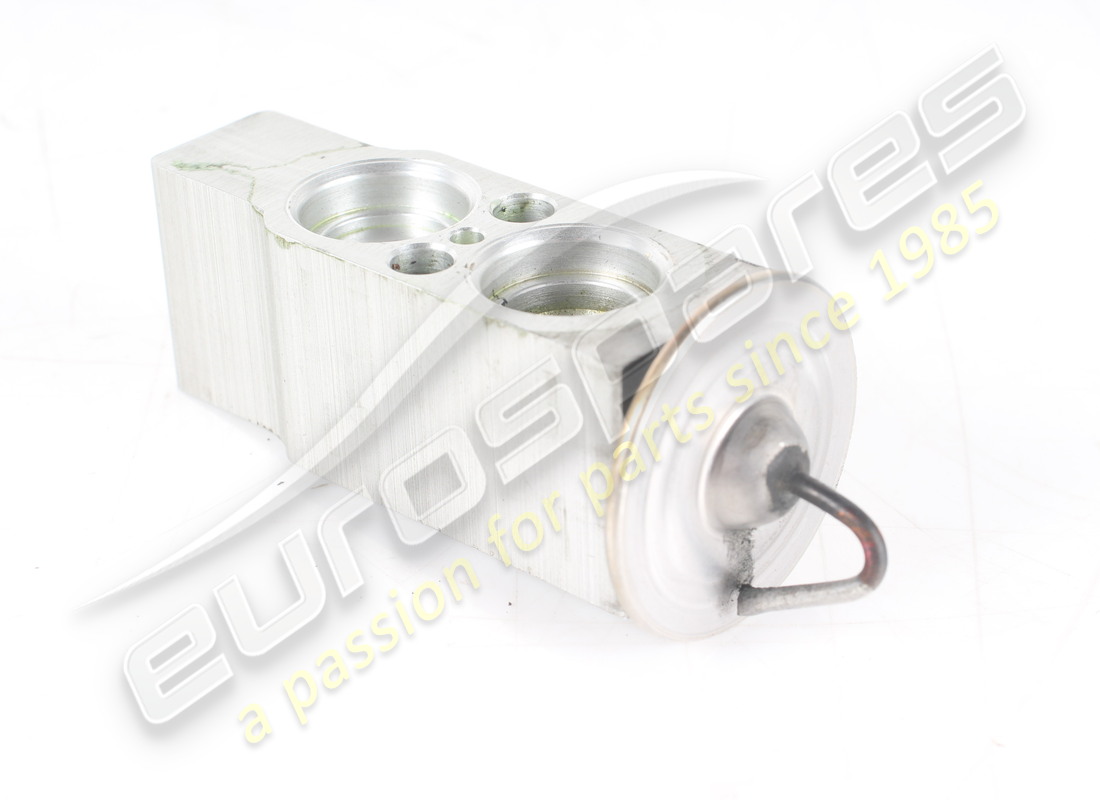 válvula de expansión usada maserati = 5,121,508-338 5. número de pieza 375500166 (1)